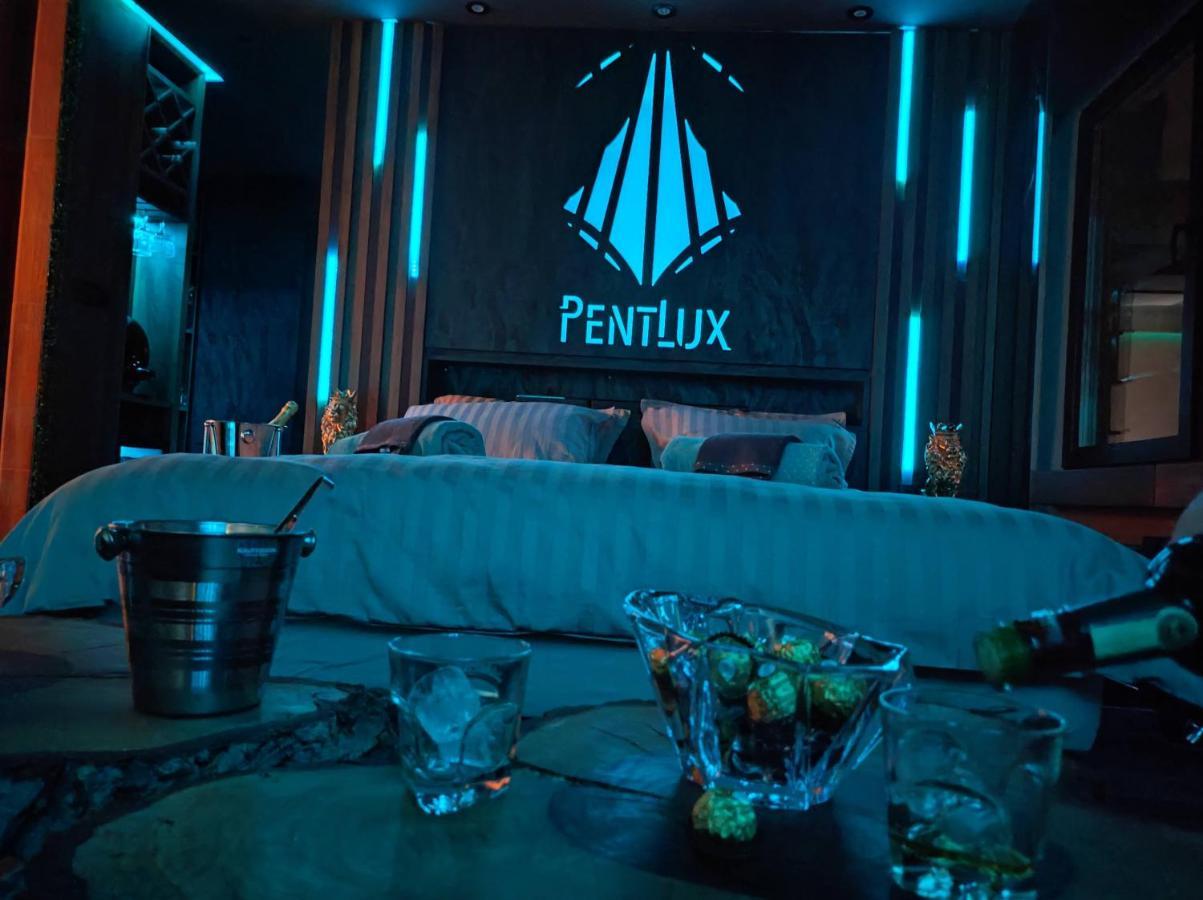 Pentlux - Spa Penthouse In The Heart Of Szkopje Kültér fotó