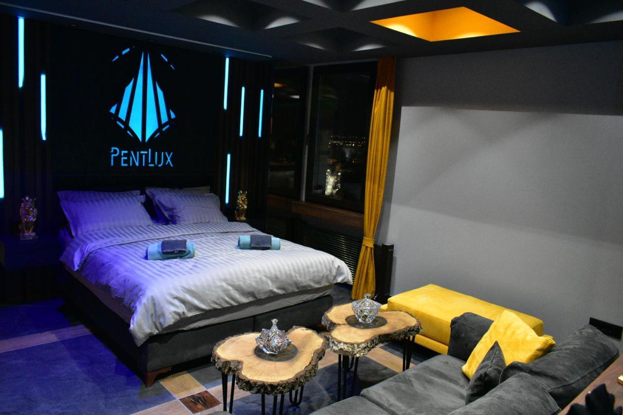 Pentlux - Spa Penthouse In The Heart Of Szkopje Kültér fotó