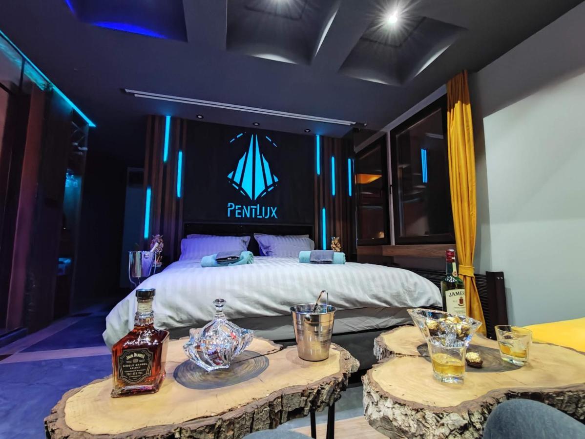 Pentlux - Spa Penthouse In The Heart Of Szkopje Kültér fotó